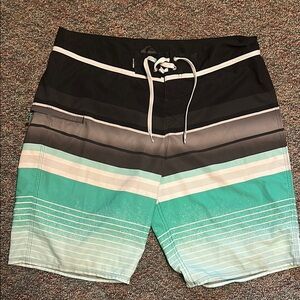 Men’s Quiksilver Board Shorts